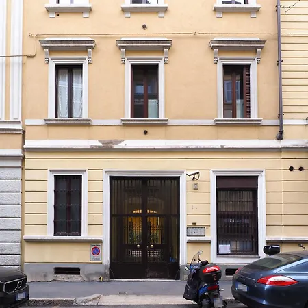 C23 - Premium In * Milano
